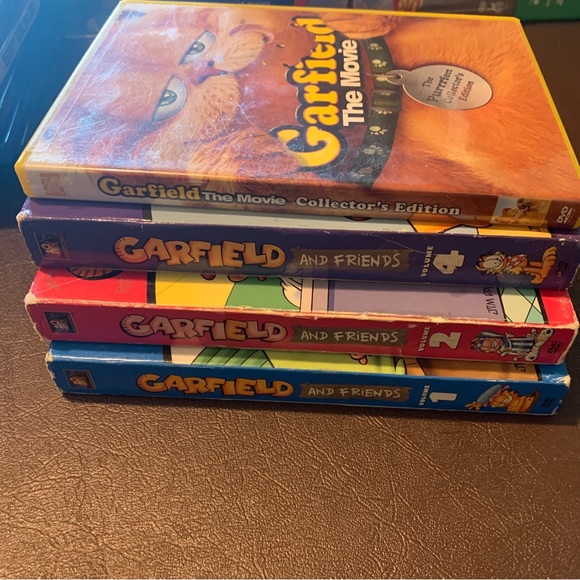 Garfield and Friends - Volume 1 , 2 & 4 plus Garfield The Movie. - Picture 9 of 9